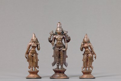 Lot 345 - GROUP OF VISHNU BRONZE INDIA 15TH CENTURY