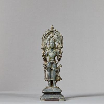 Lot 290 - STANDING BRONZE SURYA INDIA 12TH CENTURY