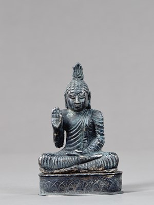 Lot 326 - SEATED SILVER BUDDHA IN ABHAYA MUDRA SRI LANKA, 18TH CENTURY