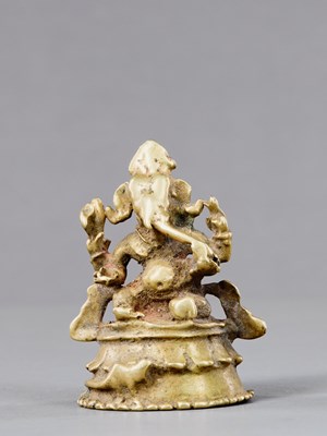 Lot 80 - GANESHA BRONZE INDIA 14TH CENTURY