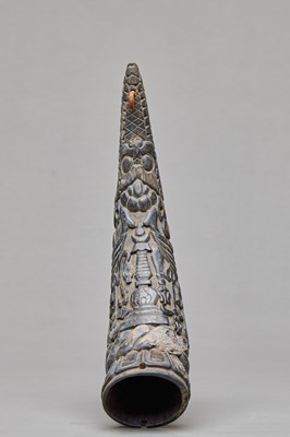 Lot 198 - PULVER HORN WOOD TIBET 18TH CENTURY