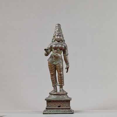 Lot 261 - STANDING BRONZE PARVATI INDIA 14TH TO 15TH CENTURY