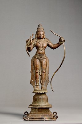 Lot 320 - A STANDING BRONZE RAMA HOLDING A BOW, INDIA, 17TH CENTURY