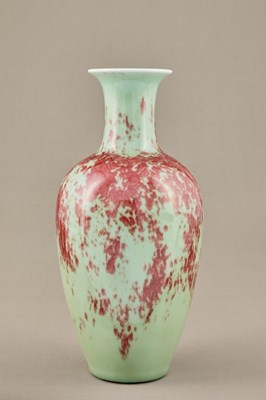 Lot 233 - QIANLONG STYLE KIDNEY-BEAN RED GLAZED GUANYIN VASE