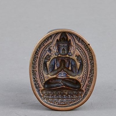 Lot 104 - FOUR-ARMED AVALOKITESHVARA TSATSA MOLD, TIBET, 16TH CENTURY