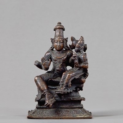 Lot 27 - VISHNU AND LAKSHMI INDIA 16TH CENTURY