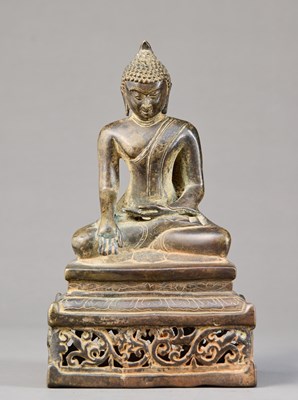 Lot 355 - SEATED BRONZE BUDDHA PAGAN 12TH CENTURY
