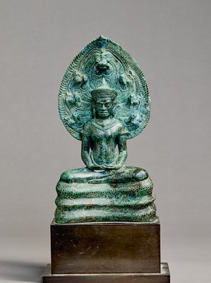 Lot 2 - BUDDHA MUCHALINDA BRONZE KHMER LOPBURI 13TH CENTURY